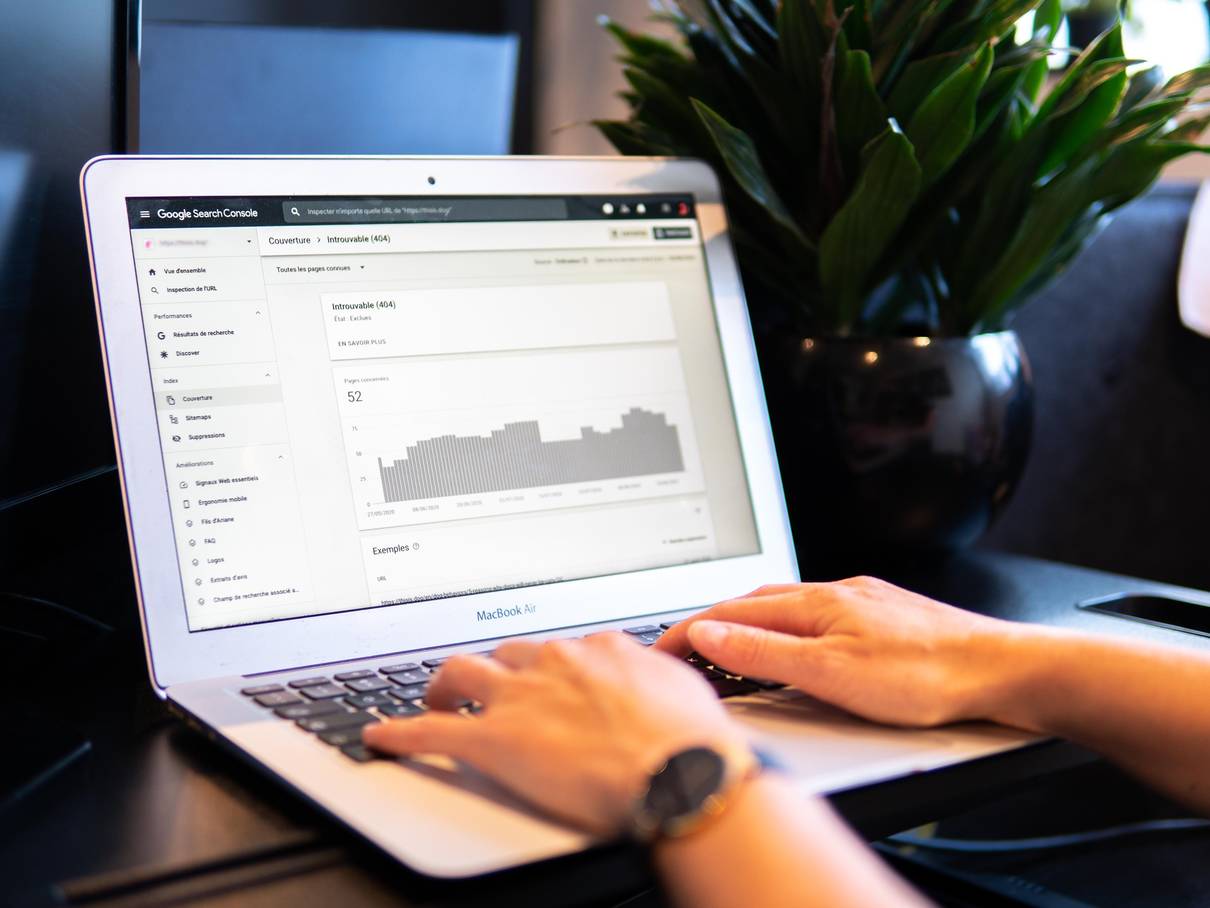 Vacature stagiair marketing, communicatie en webdesign